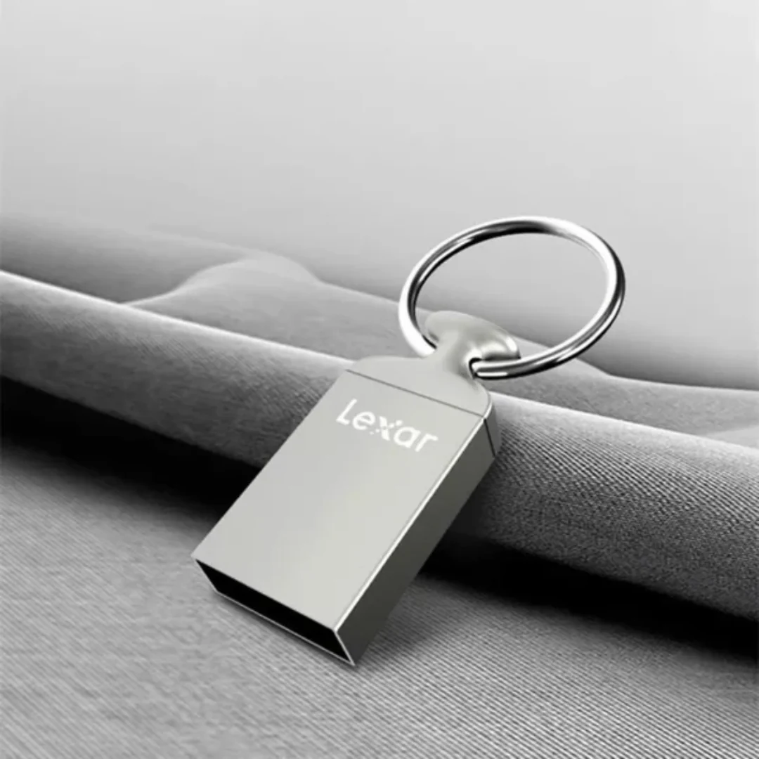 Lexar JumpDrive M22 32GB USB 2.0 Flash Drive - Image 3